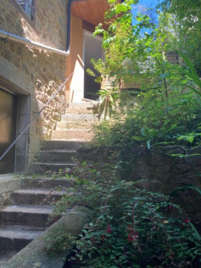 Appart-maison 2 pieces jardin